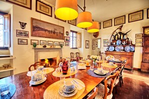 Panoramic Villa, Multiple Bedrooms, Private Pool (Il Principe) | Living area | 0-cm TV with cable channels - Il Principe (Manciano)