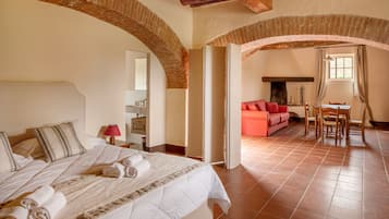 Family Condo | Desk, blackout drapes, iron/ironing board, free cribs/infant beds