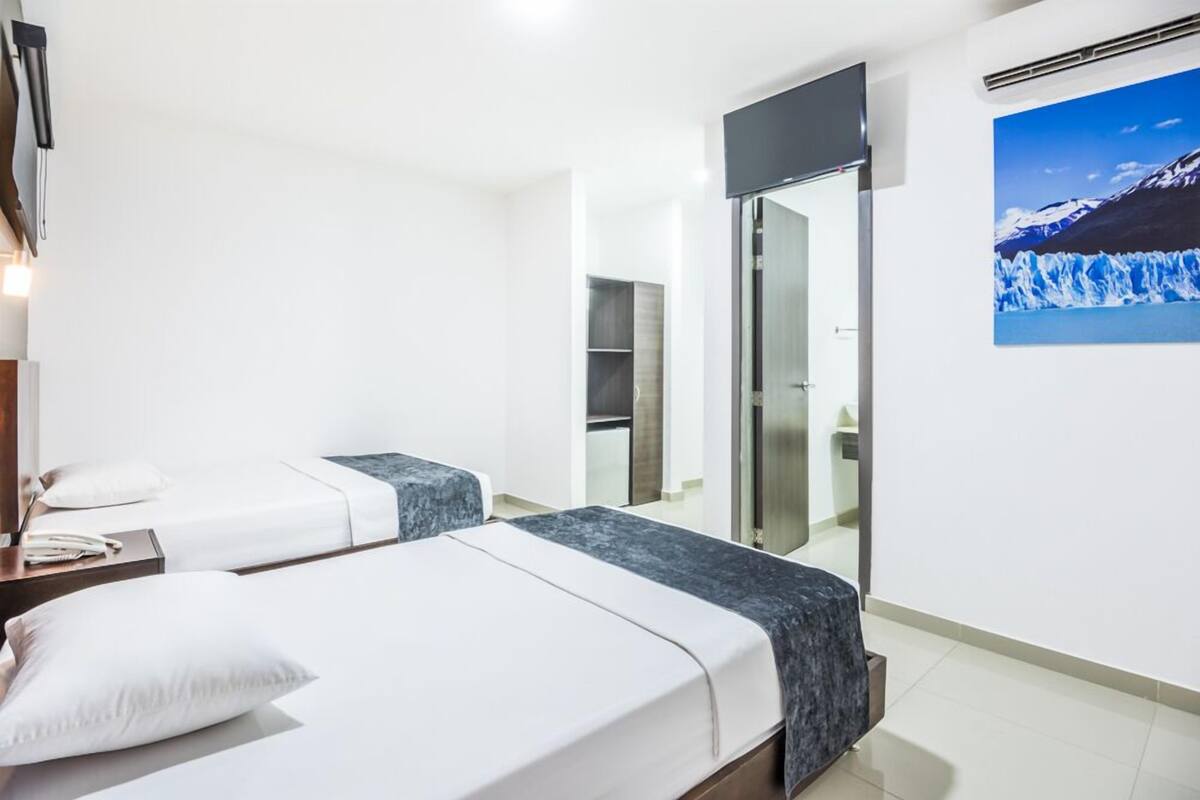 Double or Twin Room | In-room safe, WiFi (free)