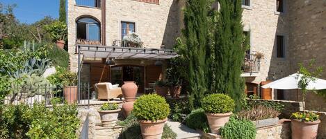 Facciata della struttura