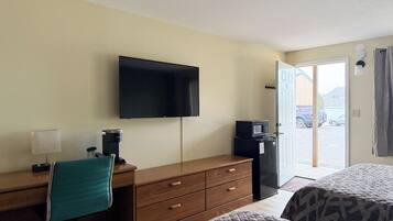 2 habitaciones, decoración personalizada y escritorio