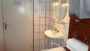 Bathroom - Hotel Schroder (Amsterdam)