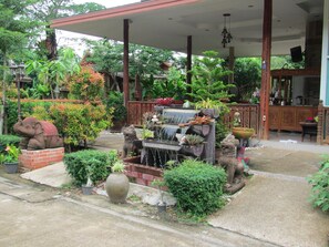 숙박 시설 구내