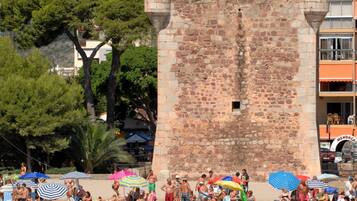 Plage à proximité, sable blanc