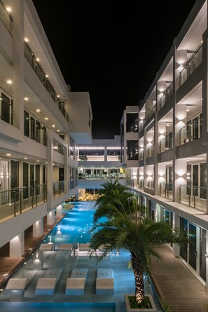 Exterior - Astoria Current (Boracay Island)