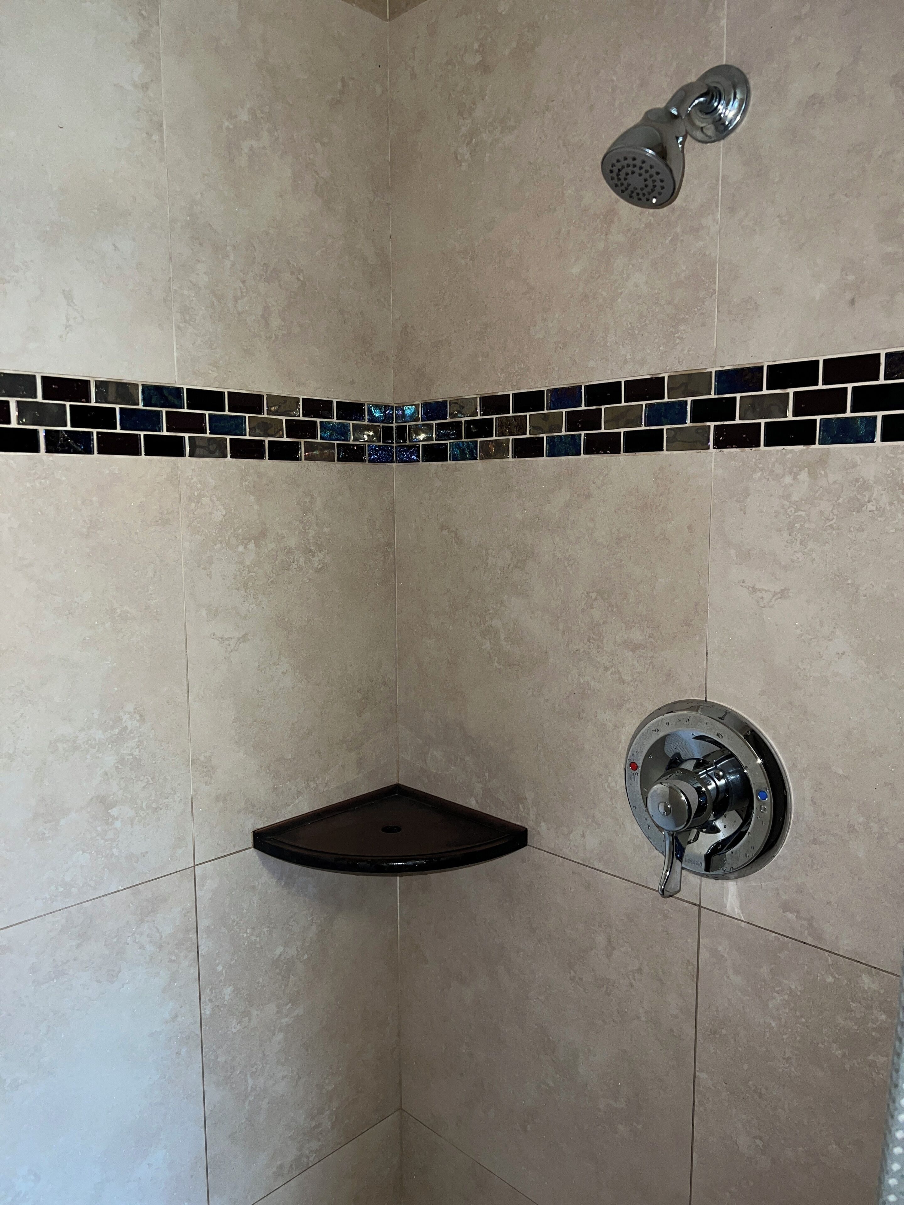 Shower, towels