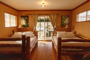 Double Room | Iron/ironing board, free WiFi, bed sheets