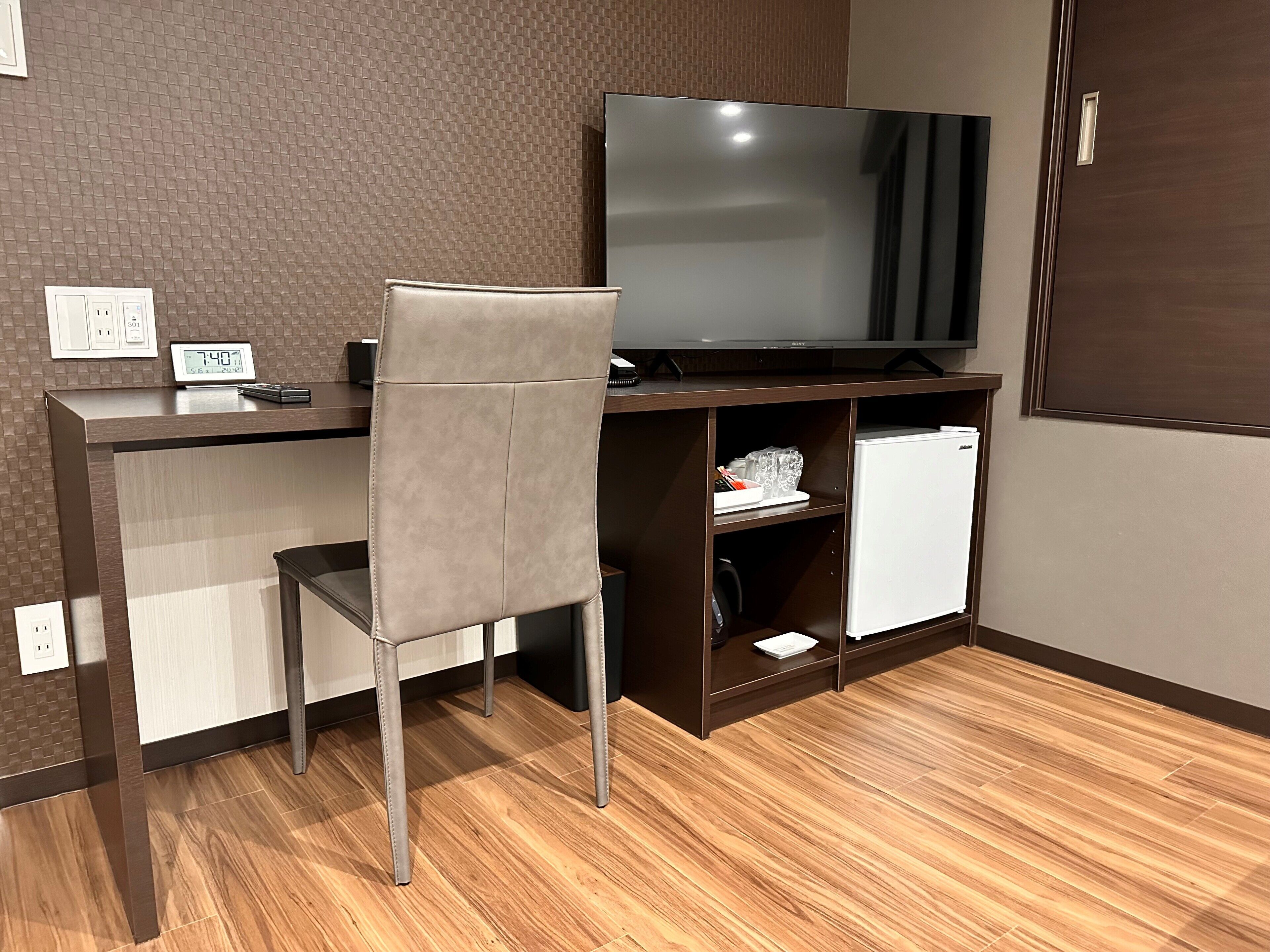 deluxe twin room, non smoking | hypo-allergenic bedding, individually decorated, individually furnished