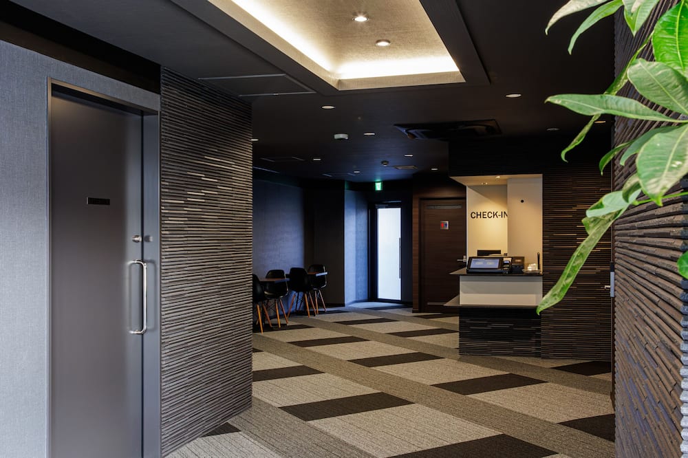Reftel Osaka Itami Airport Hotel