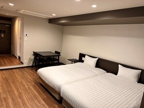 Phòng 2 giường đơn cơ bản, không hút thuốc | Bộ đồ giường kháng dị ứng, trang trí khác biệt 