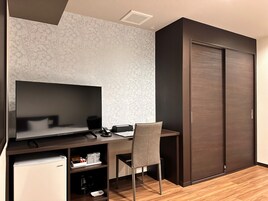 Habitación b ásica con 2 camas individuales, no fumadores | Ropa de cama hipoalergénica y decoración individual