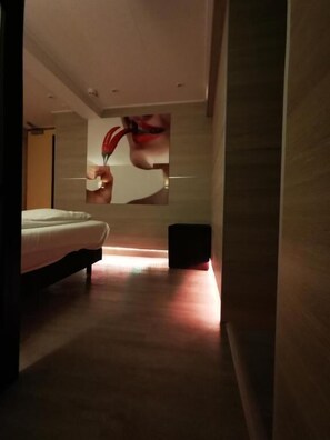 Blackout curtains, free WiFi, bed sheets - Hotel Jesse (Amsterdam)