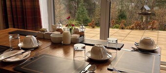 Braeburn Guest House / B&B