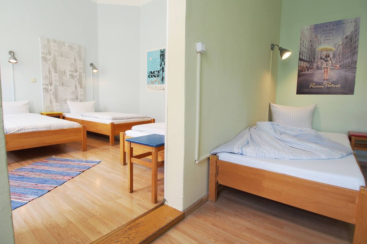 1 habitación y ropa de cama hipoalergénica