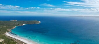 เบรเมอร์ เบย์ รีสอร์ท