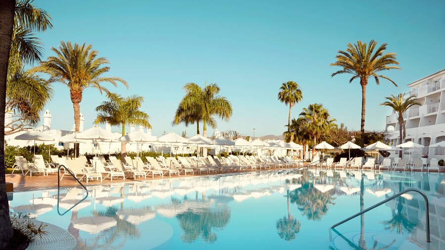 Sunprime Atlantic View Suite & Spa