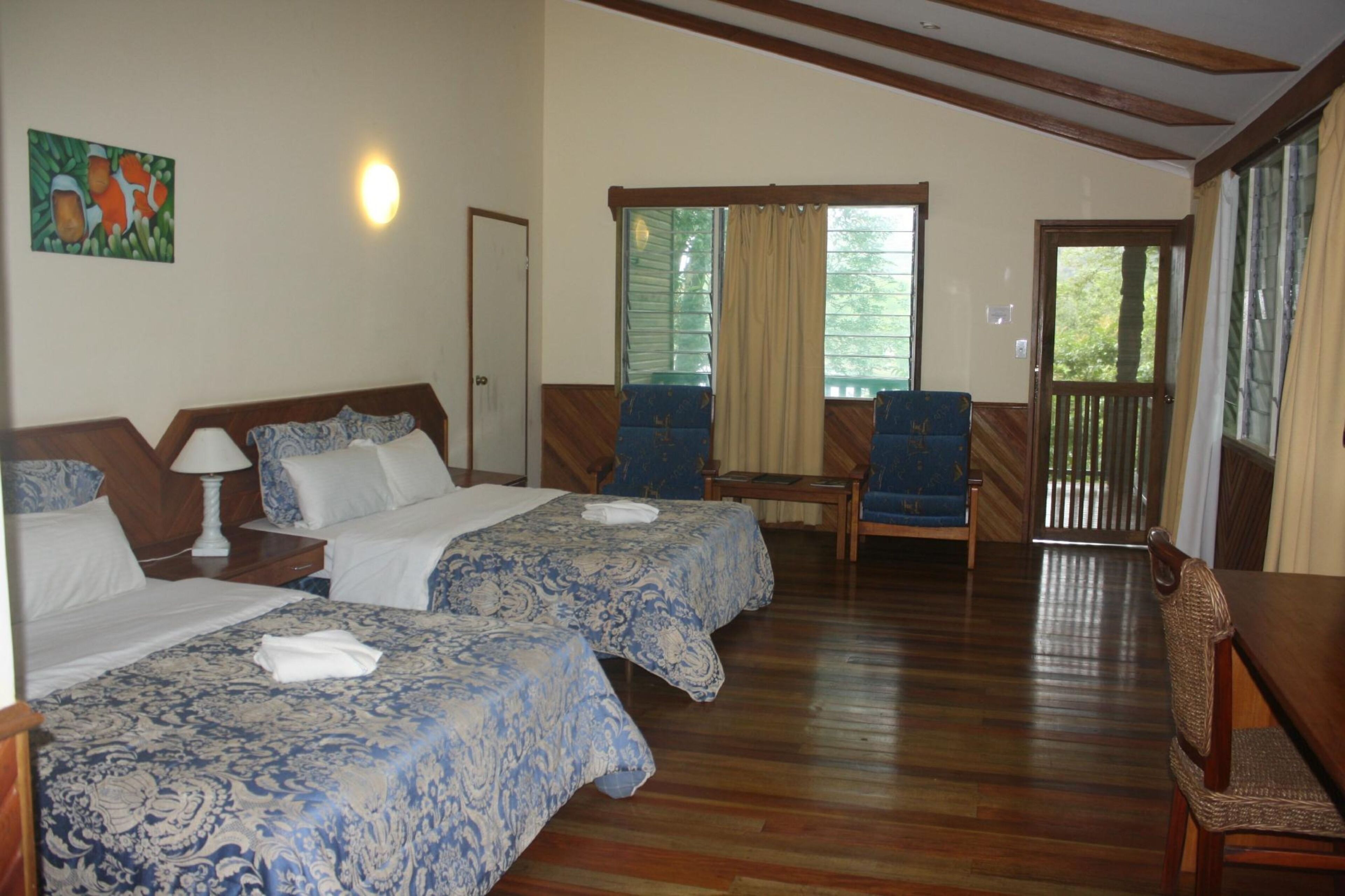 standard double room | 1 bedroom, in-room safe, desk, iron/ironing board