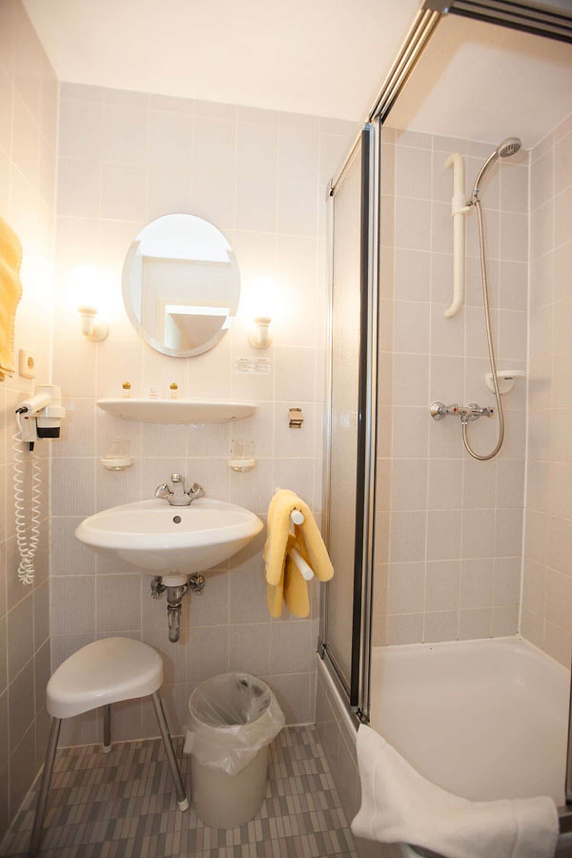 superior double room, balcony, river view | bathroom | free toiletries, hair dryer, towels