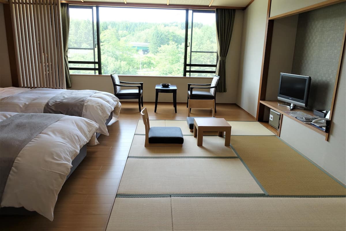 superior room, multiple beds, non smoking | 1 bedroom, premium bedding, in-room safe, iron/ironing board