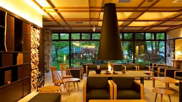 Coffee shop