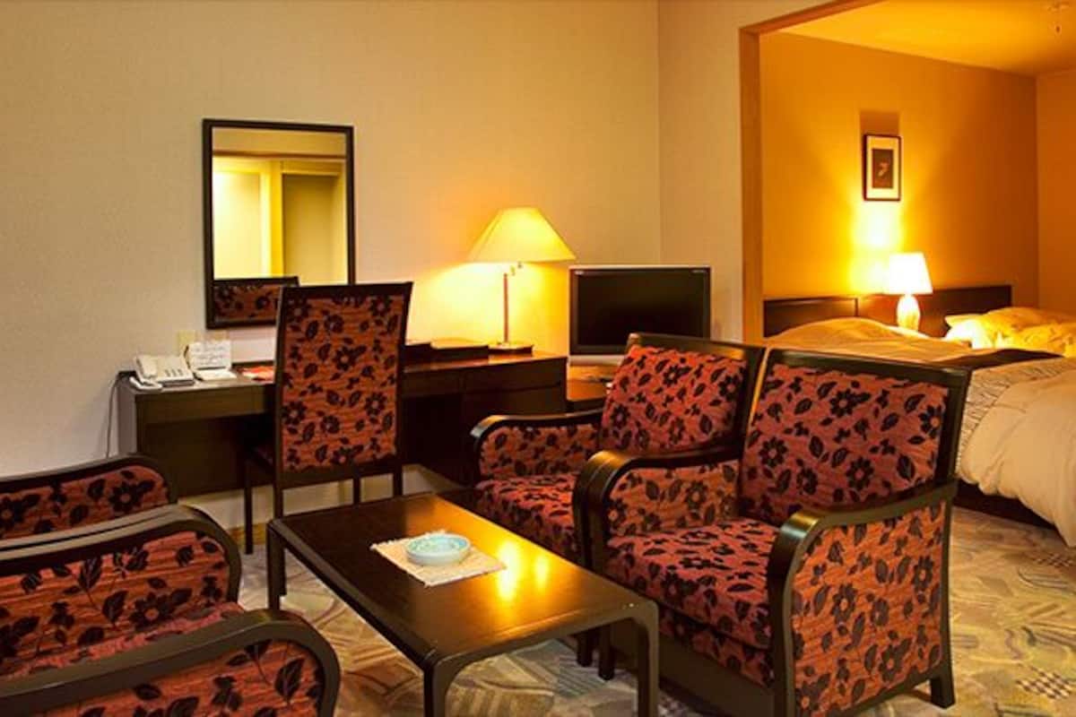 Deluxe Room, 2 Bedrooms, Non Smoking