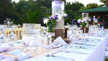 Außenbereich für Hochzeiten