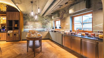 Daily buffet breakfast (EUR 17.5 per person)