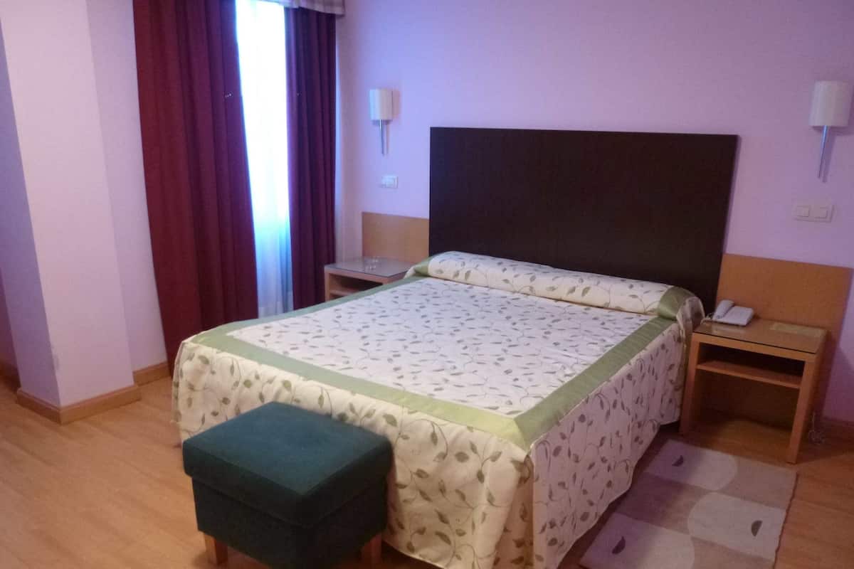 standard double room | in-room safe, desk, blackout curtains, free cots/infant beds