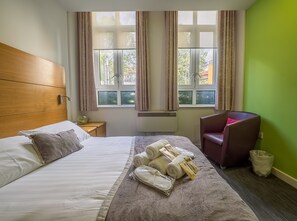 Superior Suite, 1 Double Bed | Desk, laptop workspace, free WiFi, bed sheets