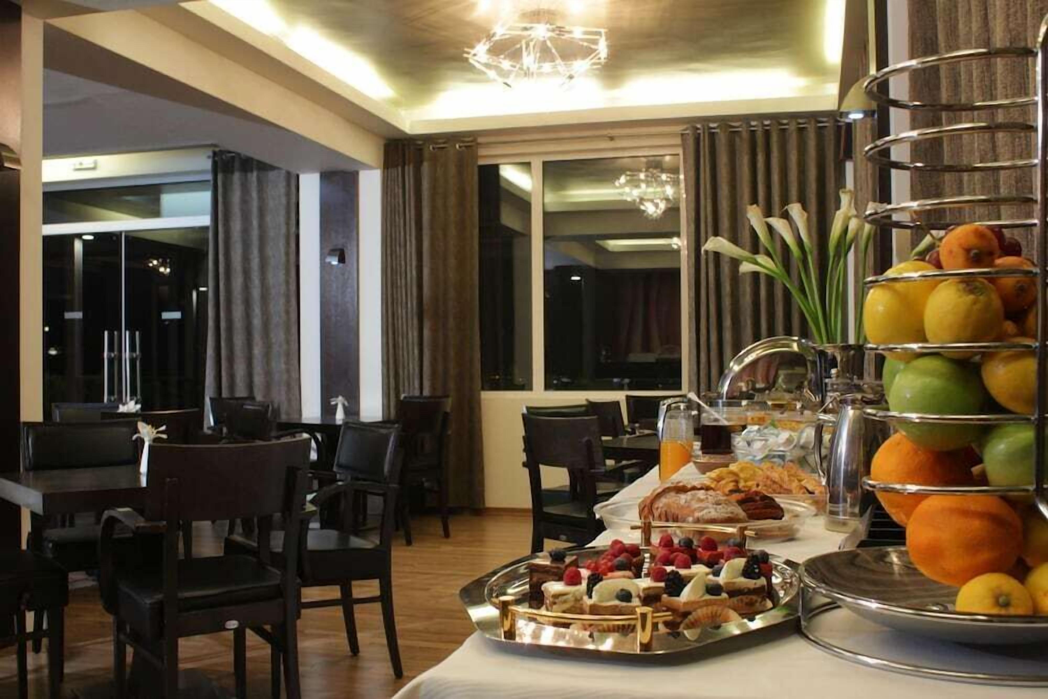 تناول الطعام