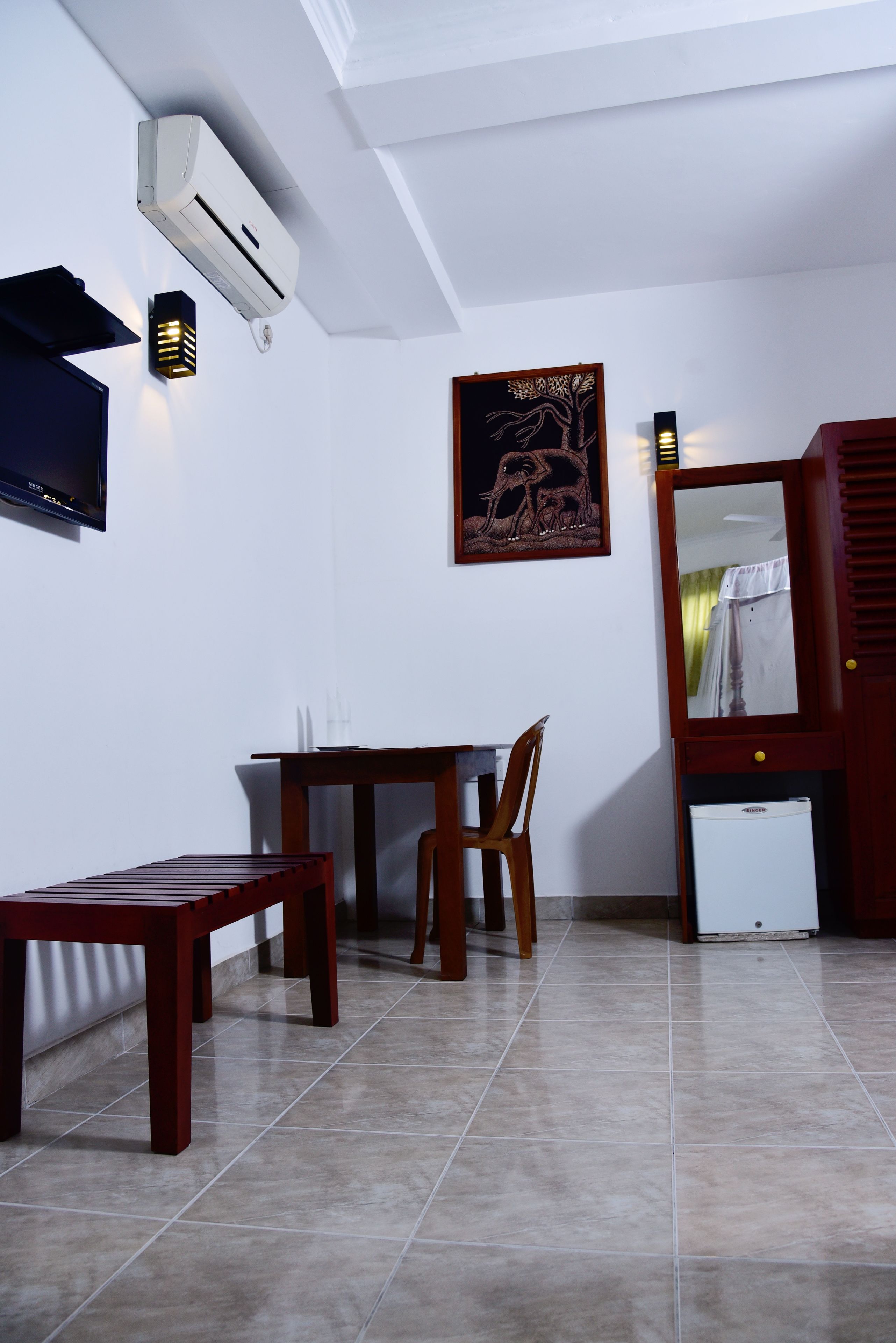 luxury room, 1 double bed, partial sea view | room amenity