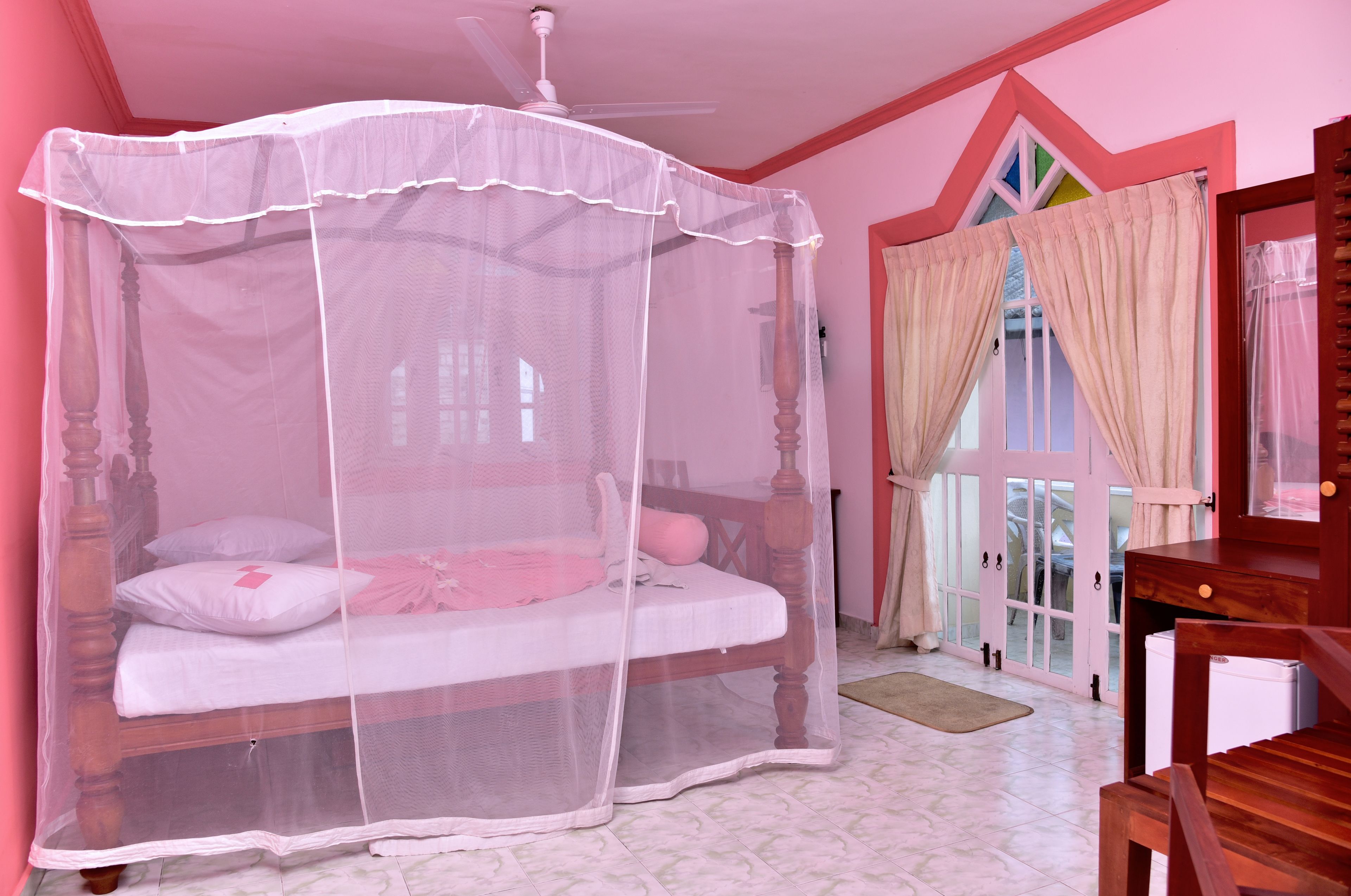 luxury room, 1 double bed, partial sea view | room amenity