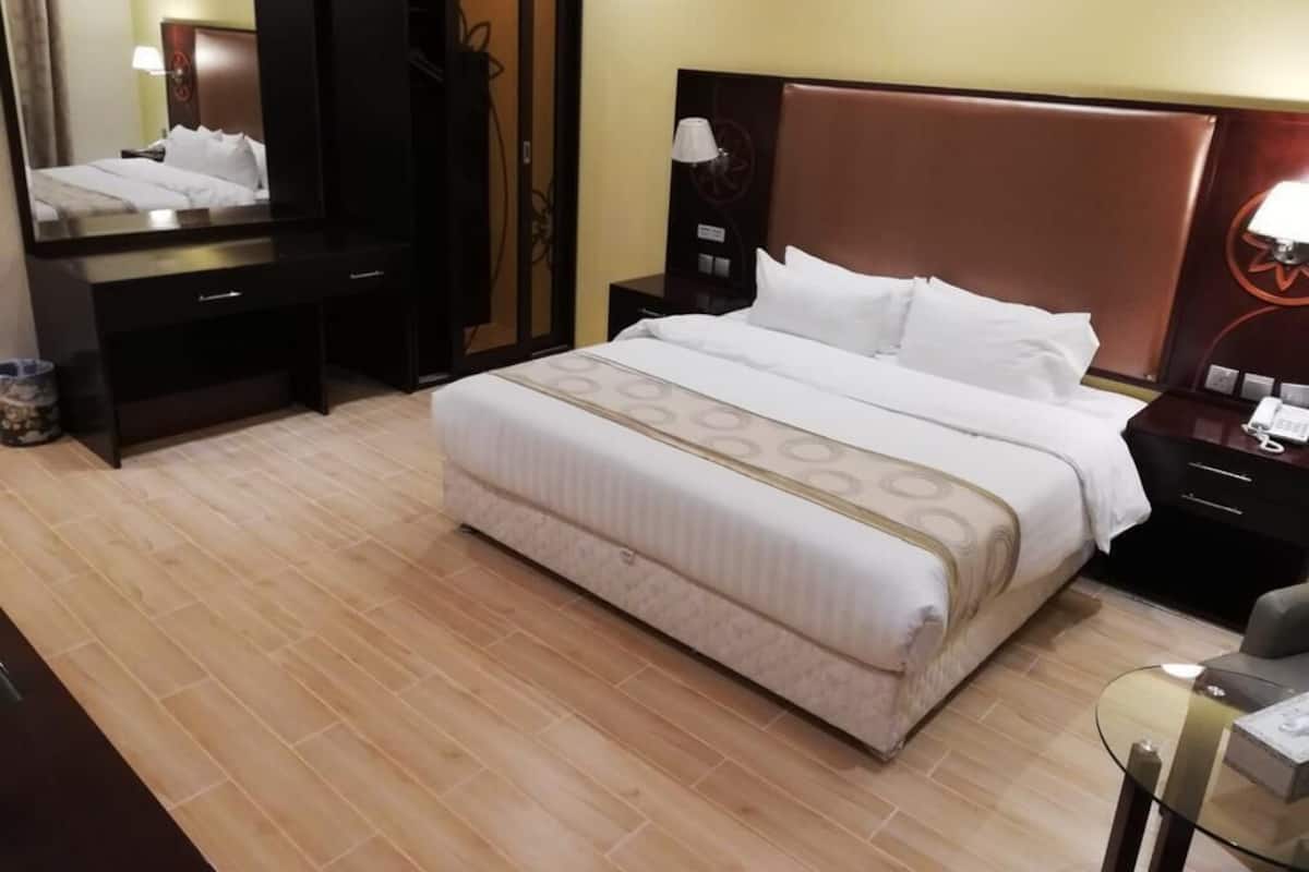 1 habitación, escritorio, sistema de insonorización y wifi gratis
