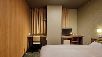 Desk, iron/ironing board, free WiFi, bed sheets