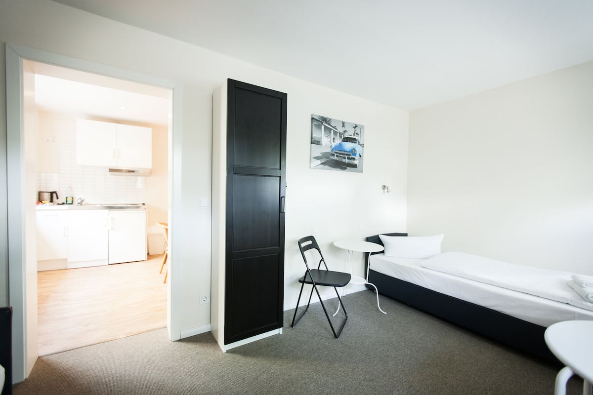 Apartment, 2 Bedrooms, Private Bathroom