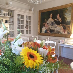 ロビー応接スペース