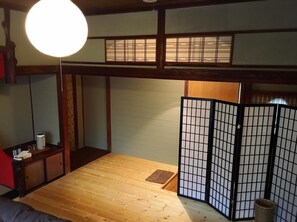 Classic Twin Room, 2 Twin Beds, Non Smoking | Individually decorated, individually furnished, free WiFi, bed sheets - Koishiya Ryokan (Yamanouchi)