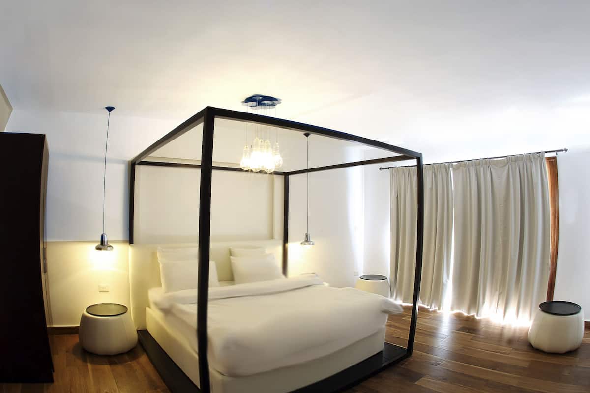 deluxe bungalow, beachfront | premium bedding, free cots/infant beds, rollaway beds