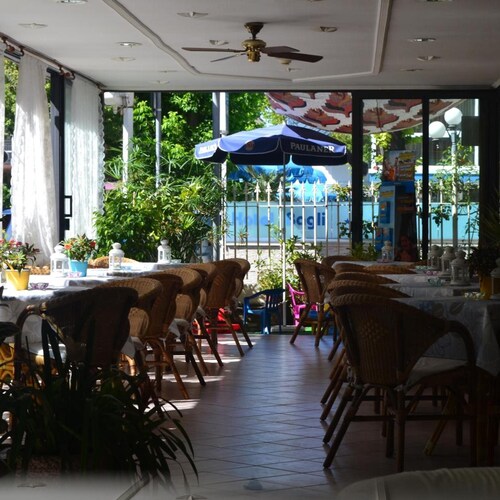 Hotel Alfredo's