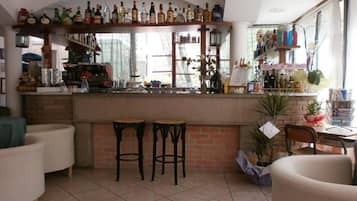 Bar (in der Unterkunft)