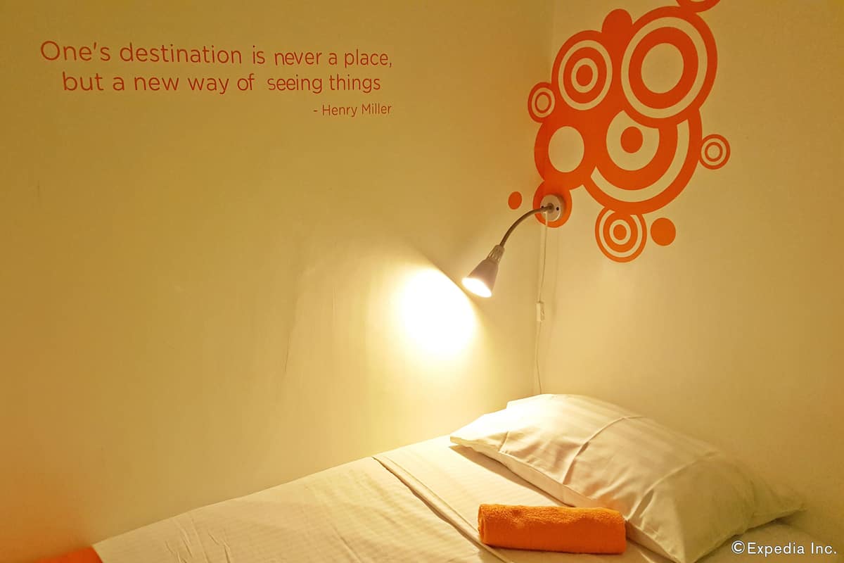 Small Room | In-room safe, rollaway beds, free WiFi
