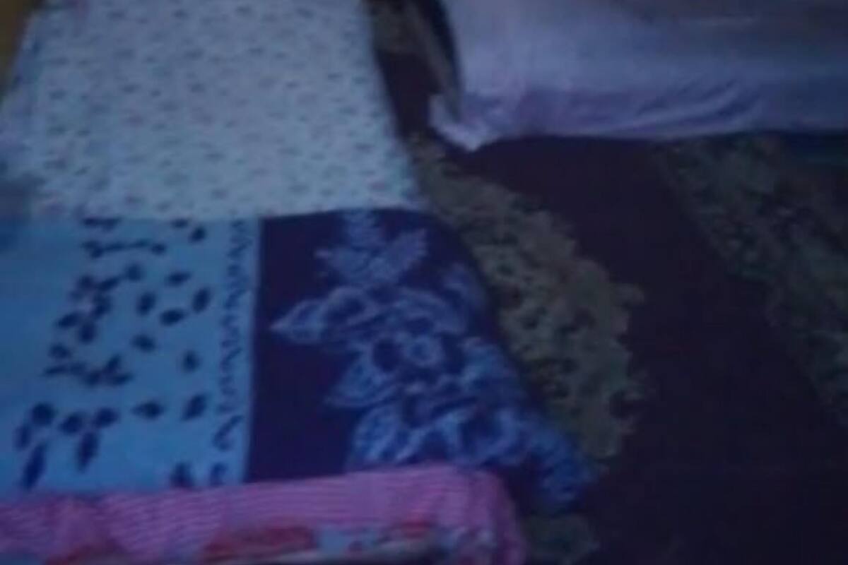 Standard Quadruple Room, Shared Bathroom | Bed sheets
