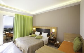 Rideaux d’obscurcissement, accès au Wi-Fi (inclus), literie fournie