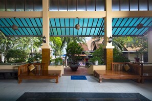 Front of property - Hon Rom Central Beach Resort (Phan Thiet)