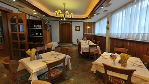 View from property - Hotel Vela (Trento)