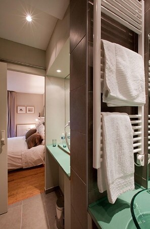 Doppelzimmer (Elsa) | Badezimmer