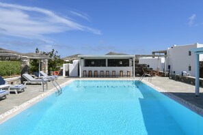 Poolside bar - Agrabeli Paros (Paros)