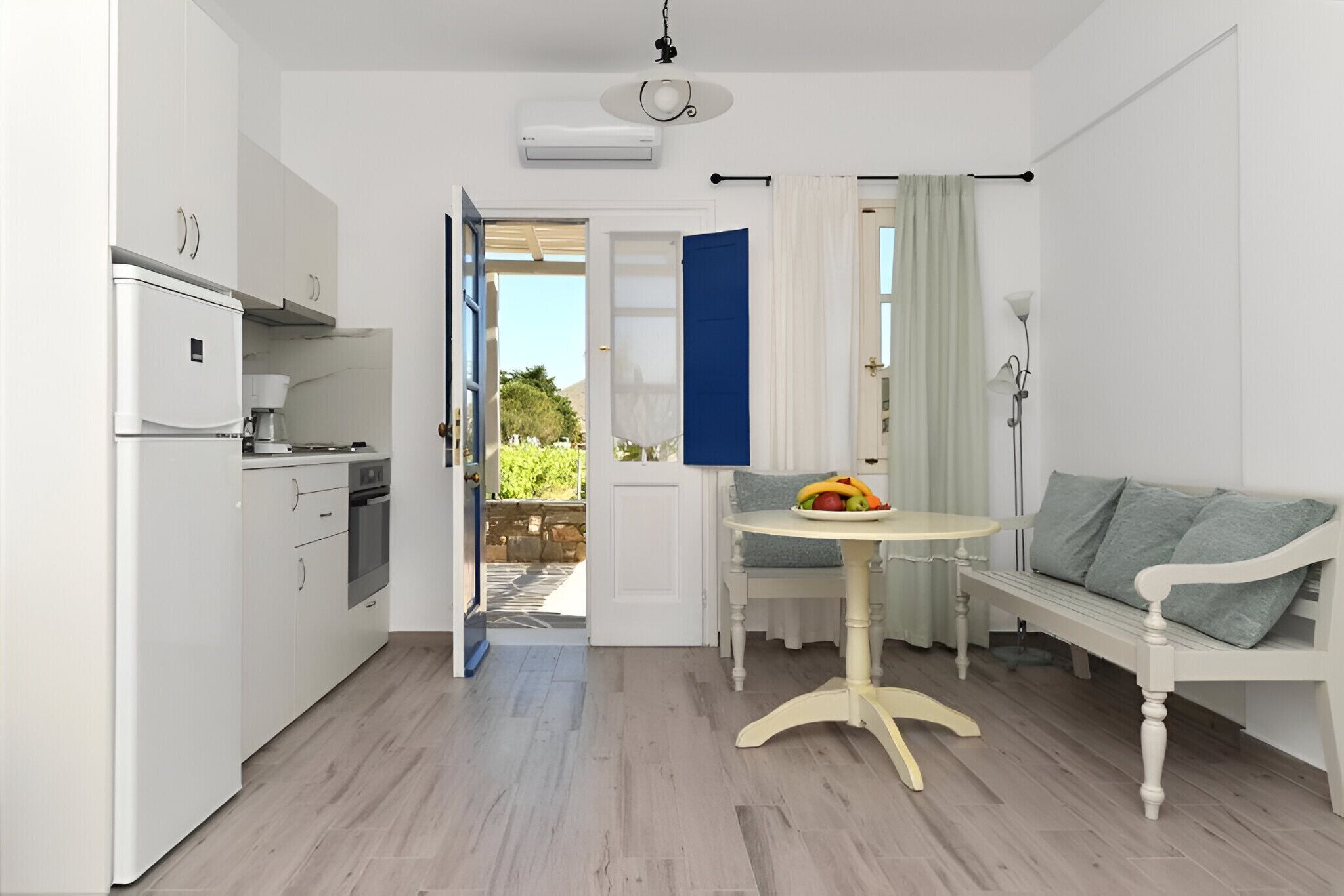 Signature-Apartment | Hochwertige Bettwaren, Daunenbettdecken