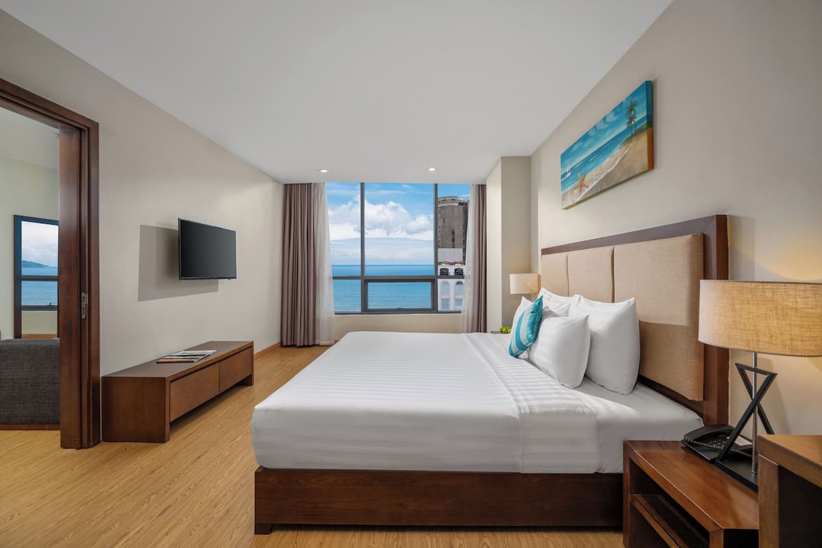 Junior Apartment, Sea View | Meeting facility