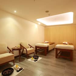 Sauna, steam room, body treatments, aromatherapy, hot stone massages